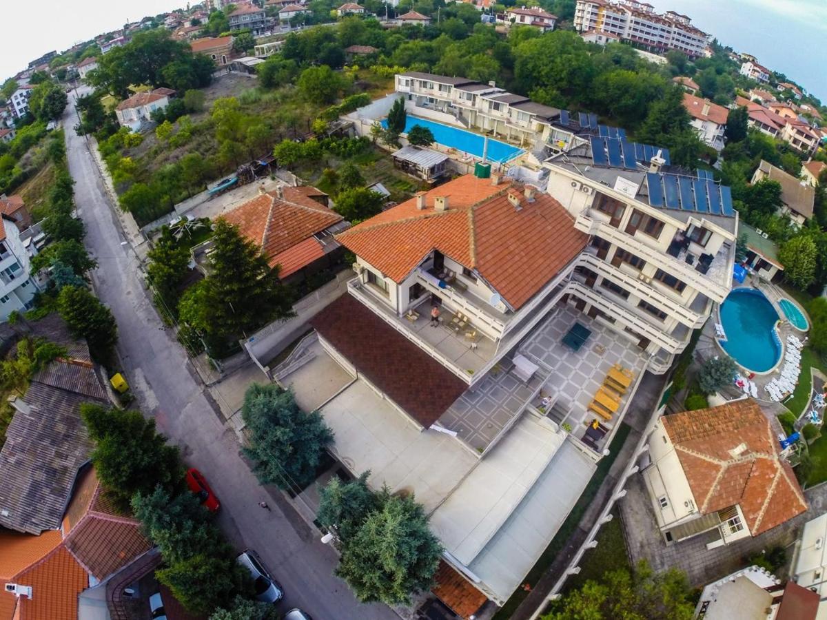 Hotel Moskoiani Byala  Exterior photo